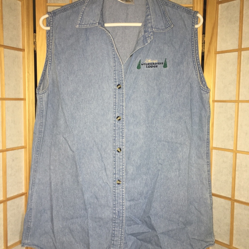 Disney Wilderness Lodge Sleeveless Shirt